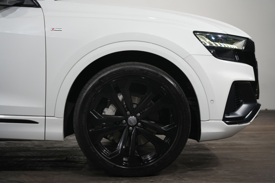 2019 Audi Q8 F1 55 TFSI SUV Image 5