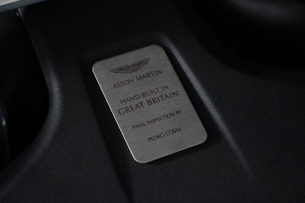 2022 Aston Martin Vantage Coupe Image 26