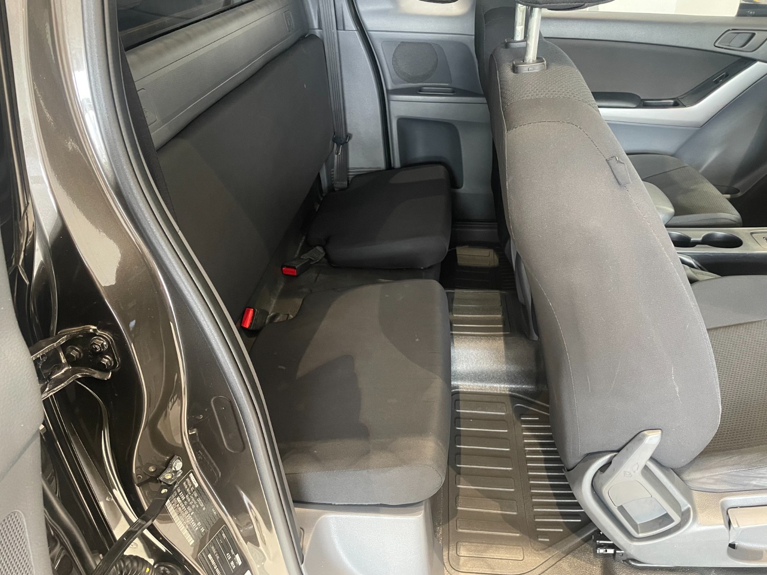 2019 Mazda BT-50 UR XT Cab Chassis Image 10