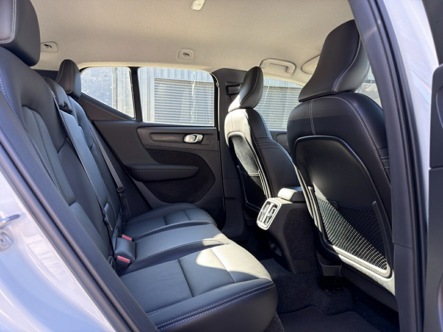 2026 Volvo XC40 XZ Plus B4 SUV Image 11