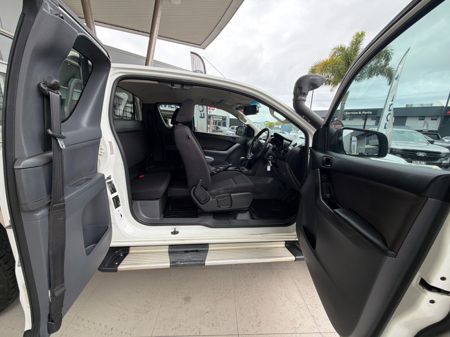 2016 Mazda BT-50 UR0YG1 Turbo XT Cab Chassis Image 11