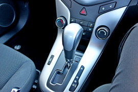 2015 MY16 Holden Cruze JH Series II  Equipe Sedan