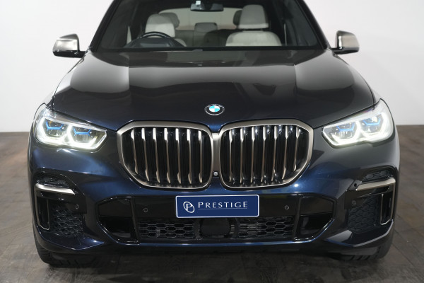 2022 BMW X5 M50i SUV image 3
