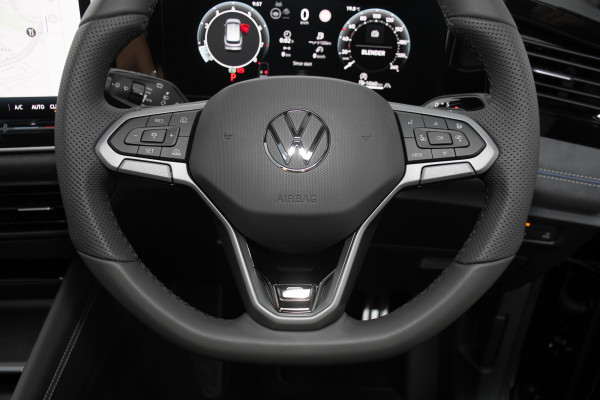 2026 Volkswagen Tiguan 195TSI R-Line SUV image 12