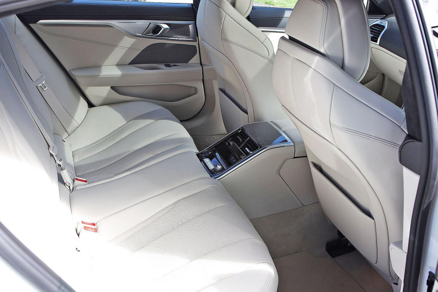 2026 MY25 BMW 8 Series G16 LCI 840i M Sport Sedan