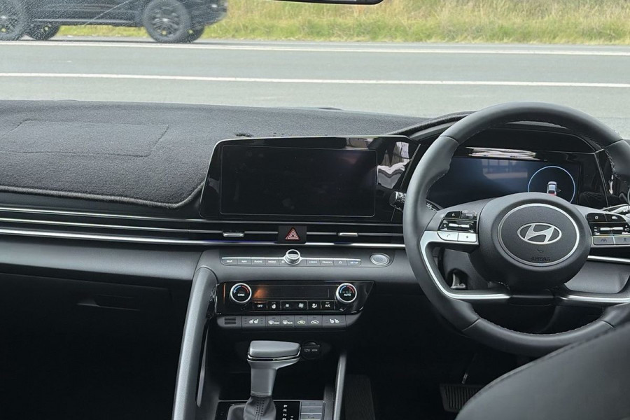 2023 Hyundai i30 CN7.V2 Premium Sedan Image 8
