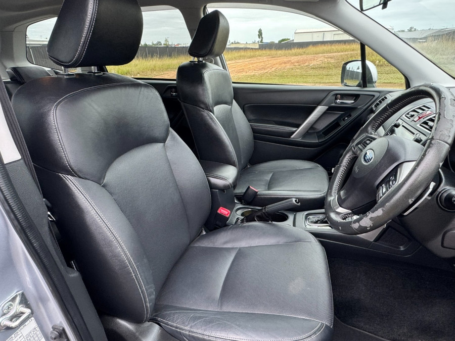2015 Subaru Forester S4 2.5i-S SUV Image 8