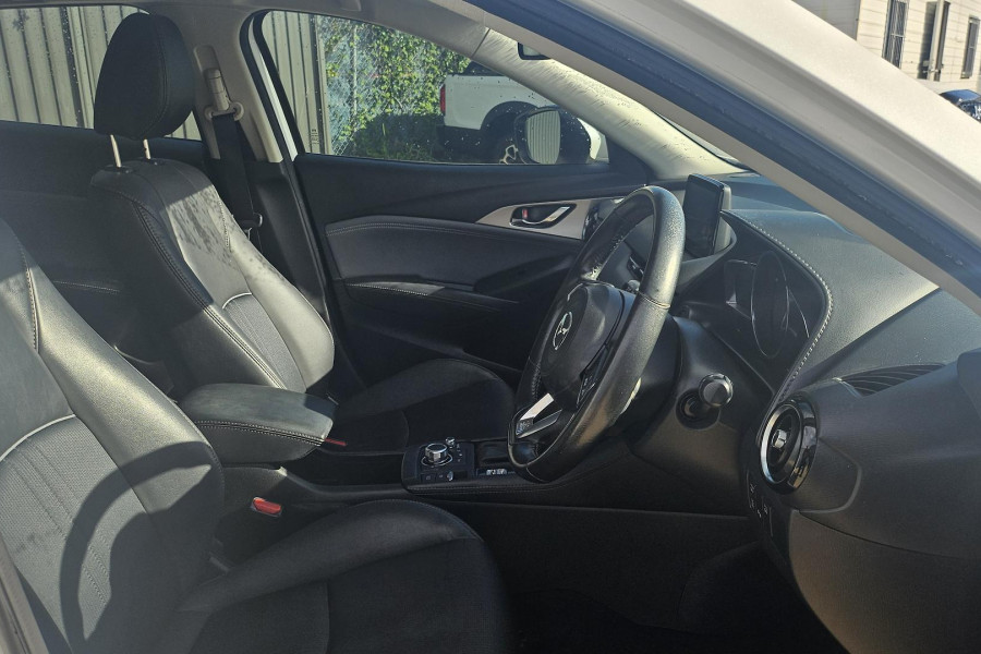 2019 Mazda CX-3 DK sTouring SUV Image 10