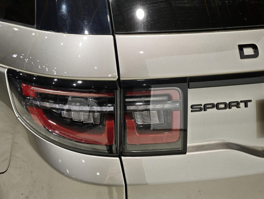 2024 MY25 Land Rover Discovery Sport L550 P300e Dynamic SE SUV Image 43