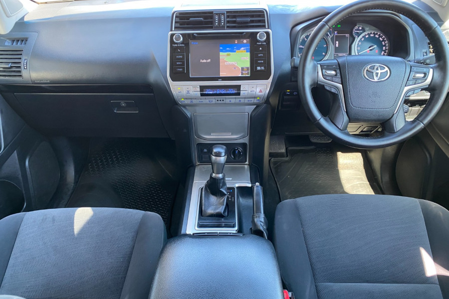 2018 Toyota LandCruiser Prado GDJ150R GXL SUV Image 12