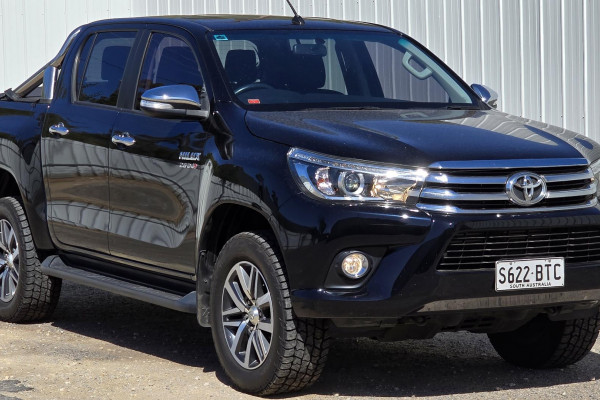 2017 Toyota HiLux  SR5 Double Cab Pick Up