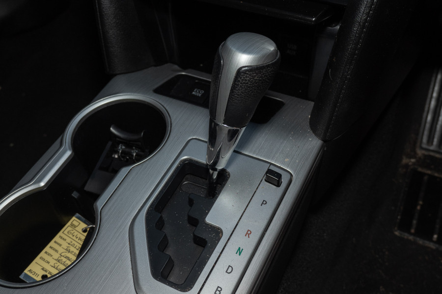2013 Toyota Camry Hybrid AVV50R HL Sedan Image 13