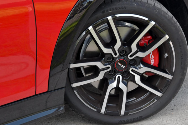 2026 MINI Cooper F66 JCW Favoured Hatch image 26