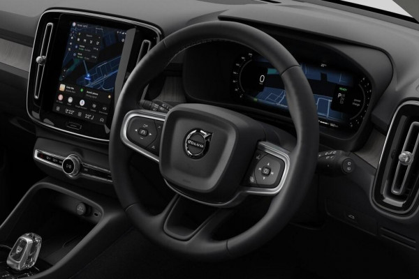 2025 MY26 Volvo XC40 XZ Ultra B4 Bright SUV Image 5