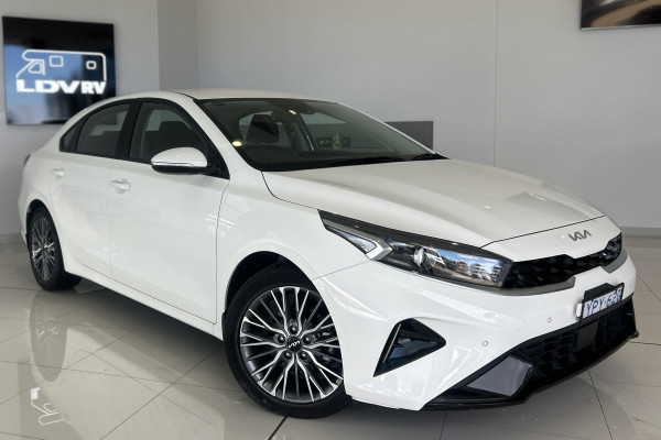 2021 MY22 Kia Cerato BD Sport Sedan Image 1