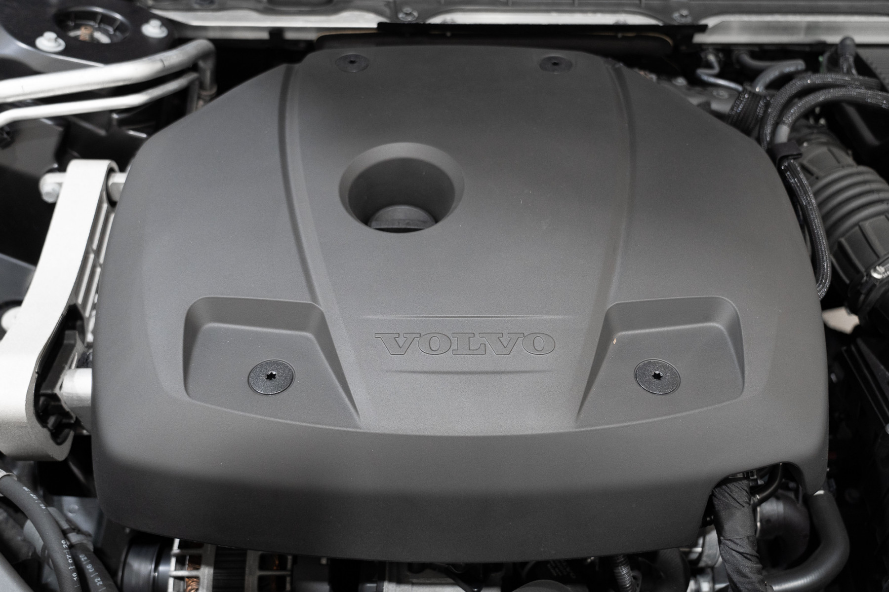 2021 Volvo XC90 T6 R-Design (Awd) SUV Image 22
