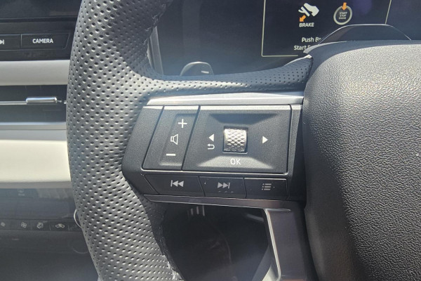 2025 Mitsubishi Outlander ZM Exceed SUV Image 20