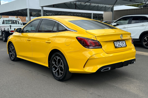 2024 MG MG5 AP32 Vibe Sedan Image 5