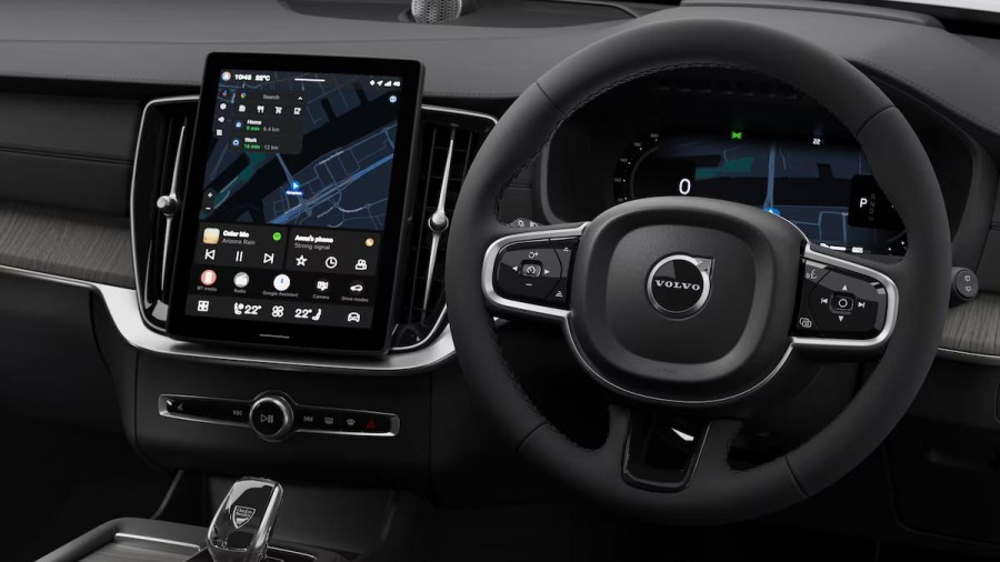 2026 Volvo XC90 L Series Ultra B5 Dark SUV Image 9