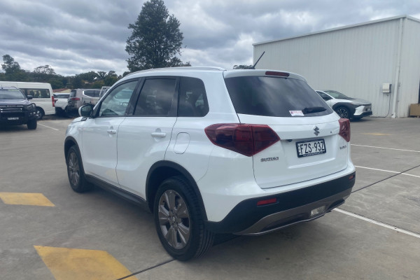 2022 Suzuki Vitara LY Series II  SUV Image 5