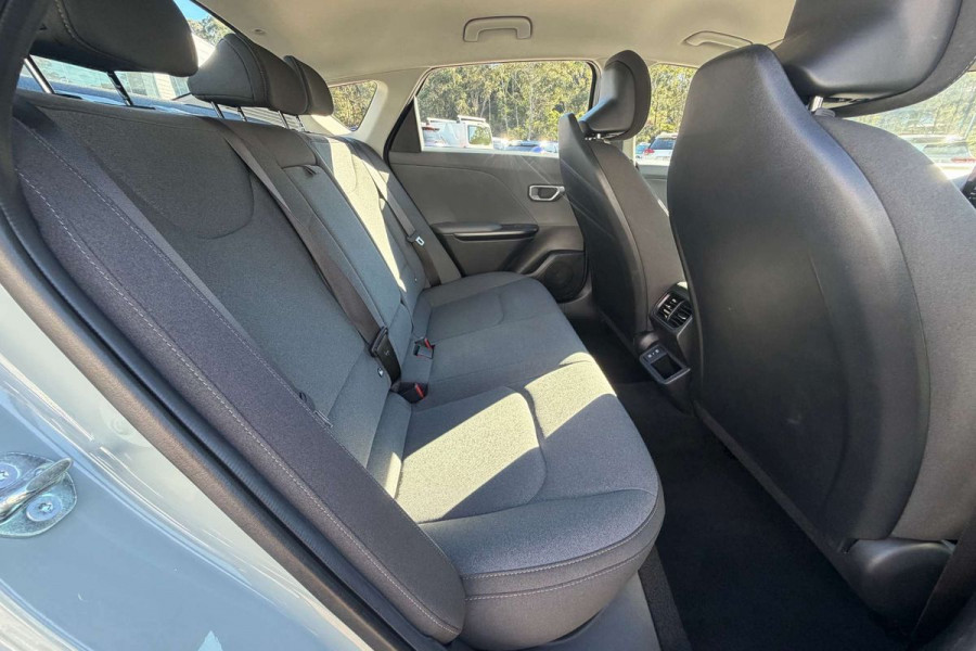 2024 MY25 Kia K4 CL4m Sport Sedan Image 24