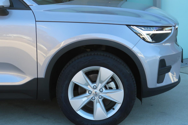 2025 MY26 Volvo XC40 XZ Plus B4 SUV Image 21