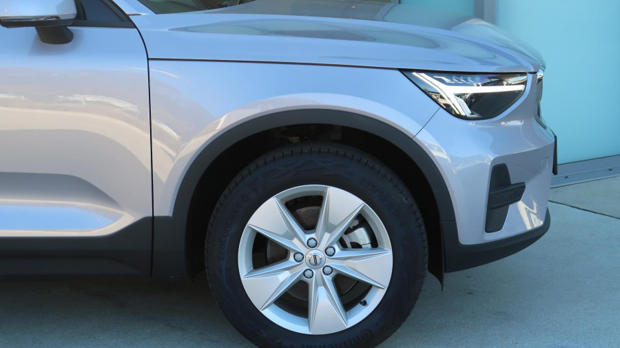 2025 MY26 Volvo XC40 XZ Plus B4 SUV Image 21