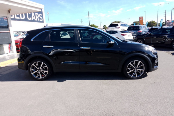 2021 Kia Niro DE Hybrid Sport SUV Image 7
