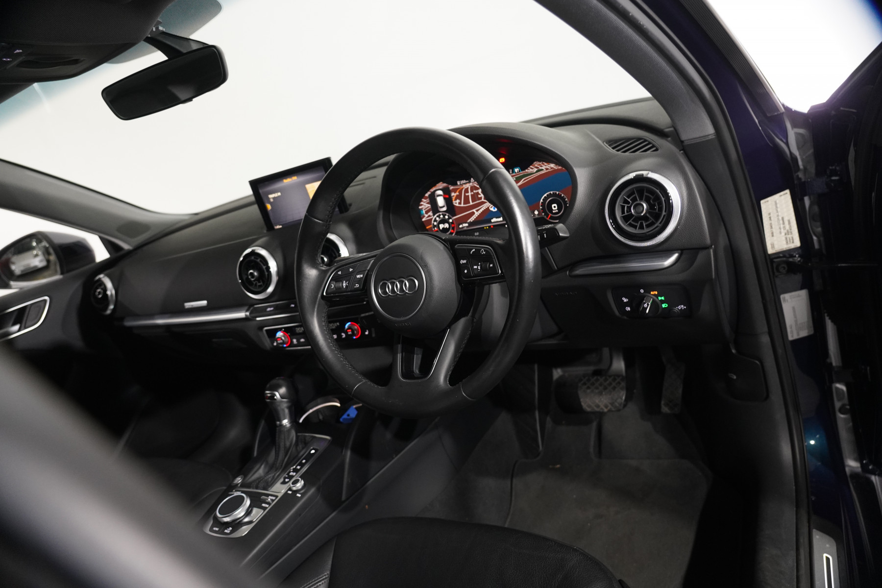 2020 Audi A3 35 Tfsi (1.4 Tfsi Cod) Hatch Image 12
