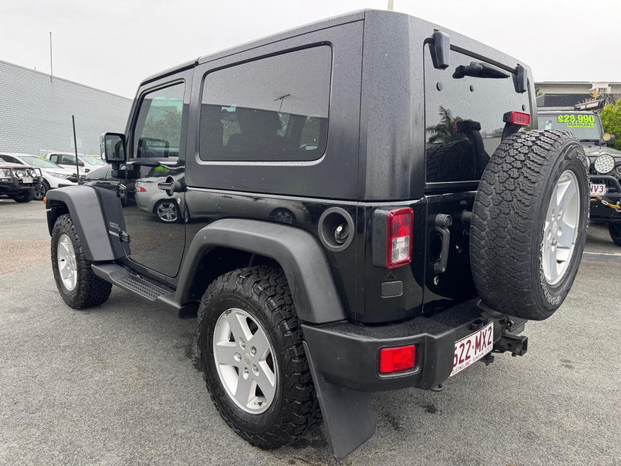 2010 Jeep Wrangler JK Sport SUV Image 9