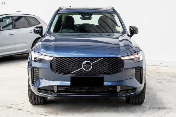 2025 MY26 Volvo XC90 L Series Ultra B5 Dark SUV Image 2