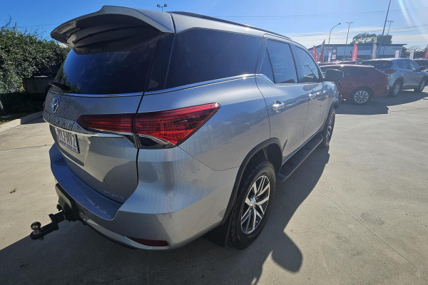 2017 Toyota Fortuner GUN156R Crusade SUV Image 3