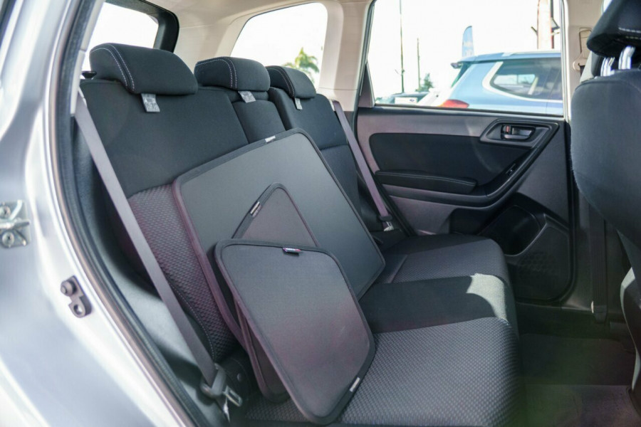2014 Subaru Forester S4 2.5i SUV Image 9