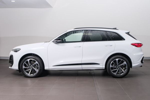 2025 Audi Q5 GU TDI 150kW Sport SUV image 3
