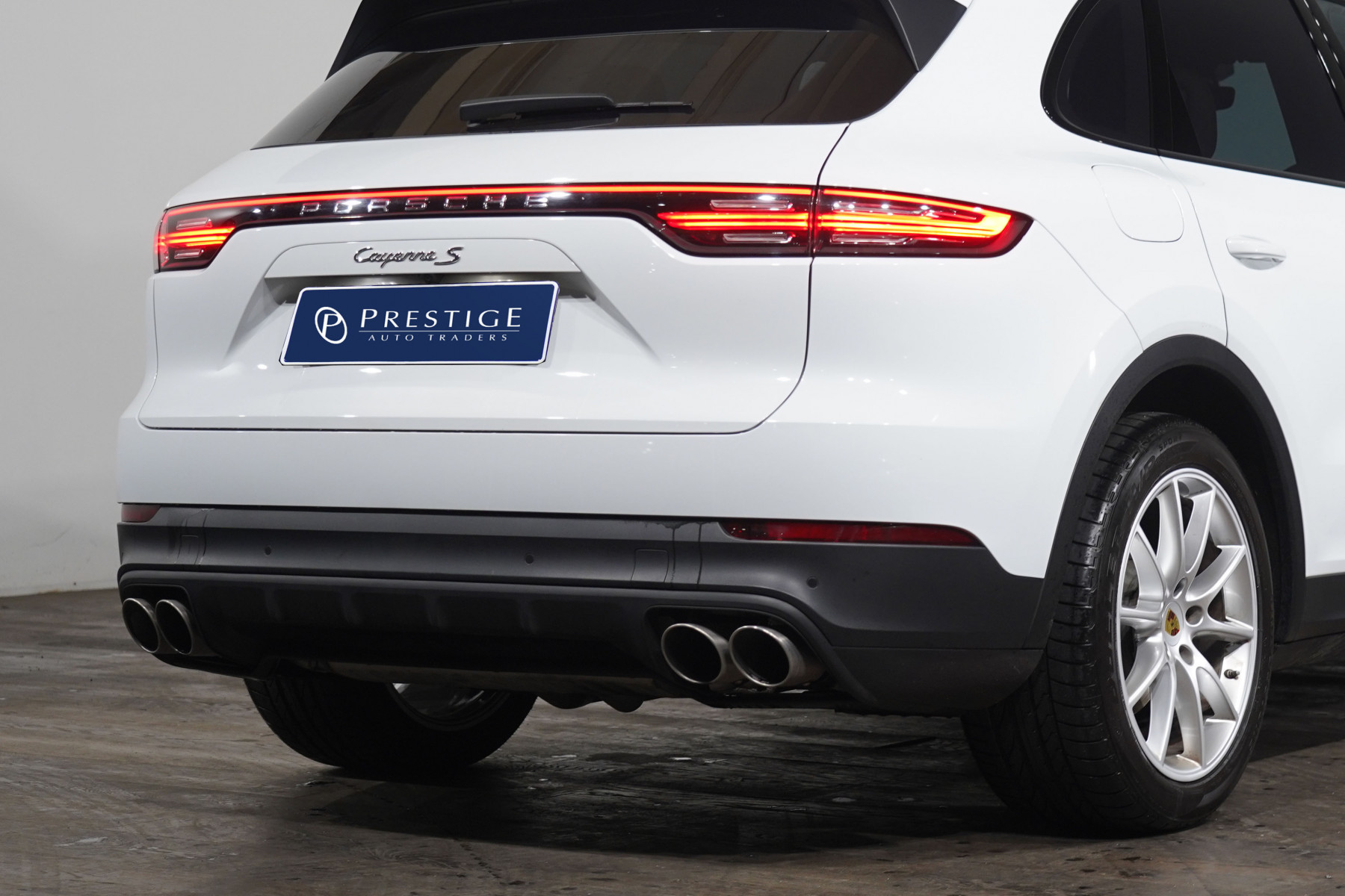 2019 Porsche Cayenne S SUV Image 8