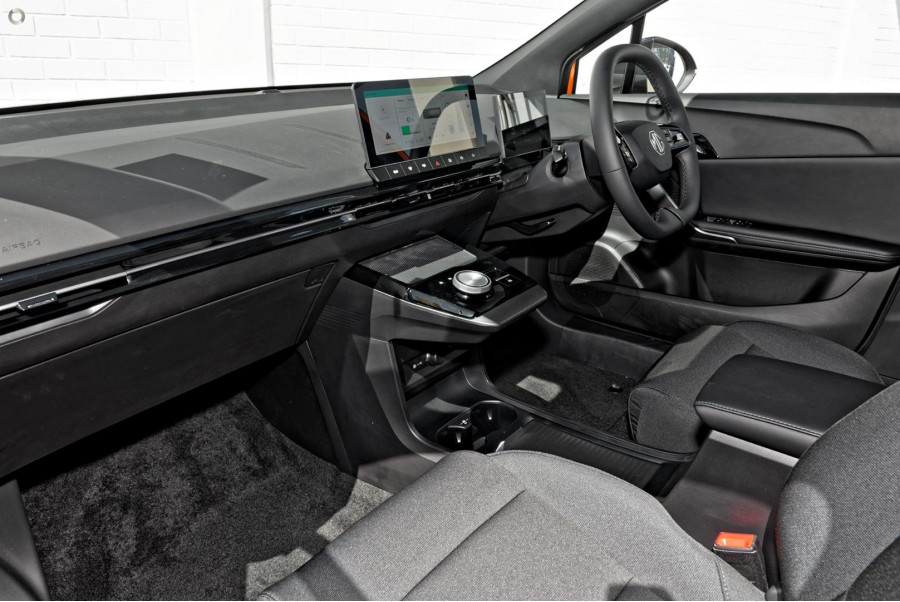 2024 MG MG4 MEH32 Excite 64 150kW Hatch Image 7