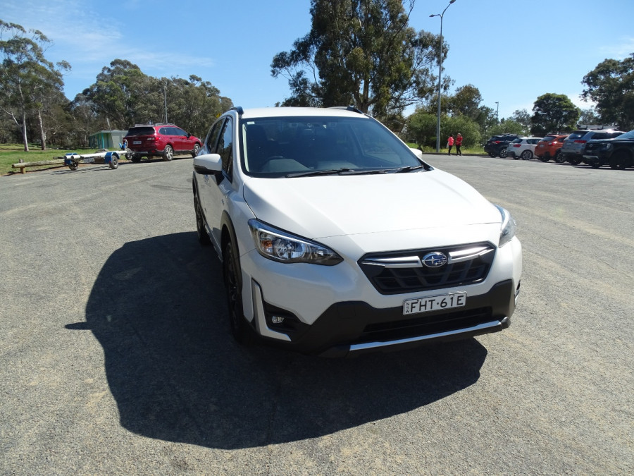 2021 Subaru XV G5-X Hybrid L SUV Image 2