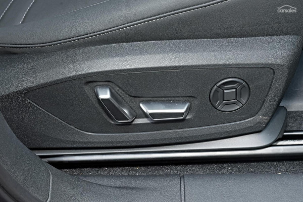 2026 Audi Q3 FJ TFSI 110kW SUV image 17