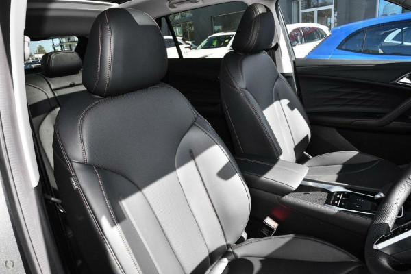2025 MG HS AS33H Essence Hybrid+ SUV Image 6