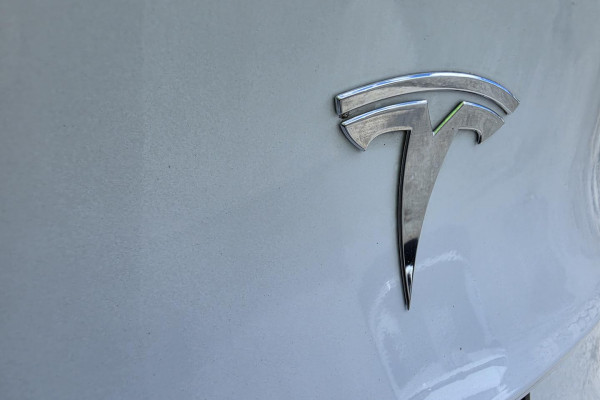 2023 Tesla Model Y  Rear-Wheel Drive SUV Image 21