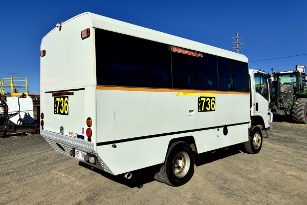 2012 Isuzu Nps Mini Coach Image 2