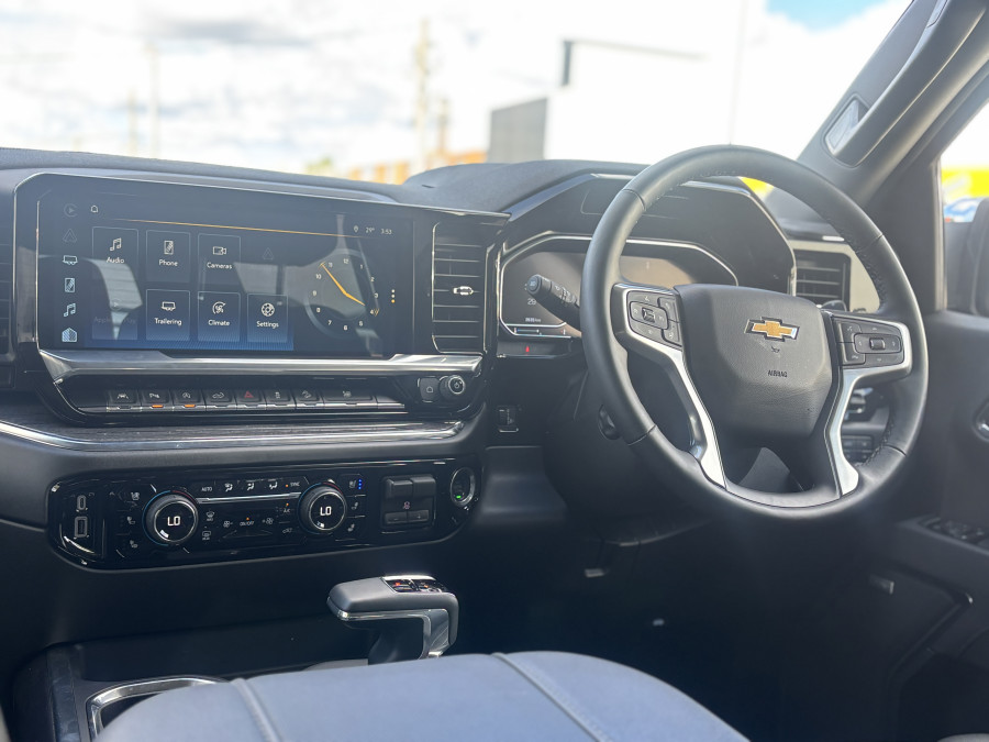 2025 Chevrolet Silverado T1 1500 LTZ Premium W/Tech Pack Ute Image 11