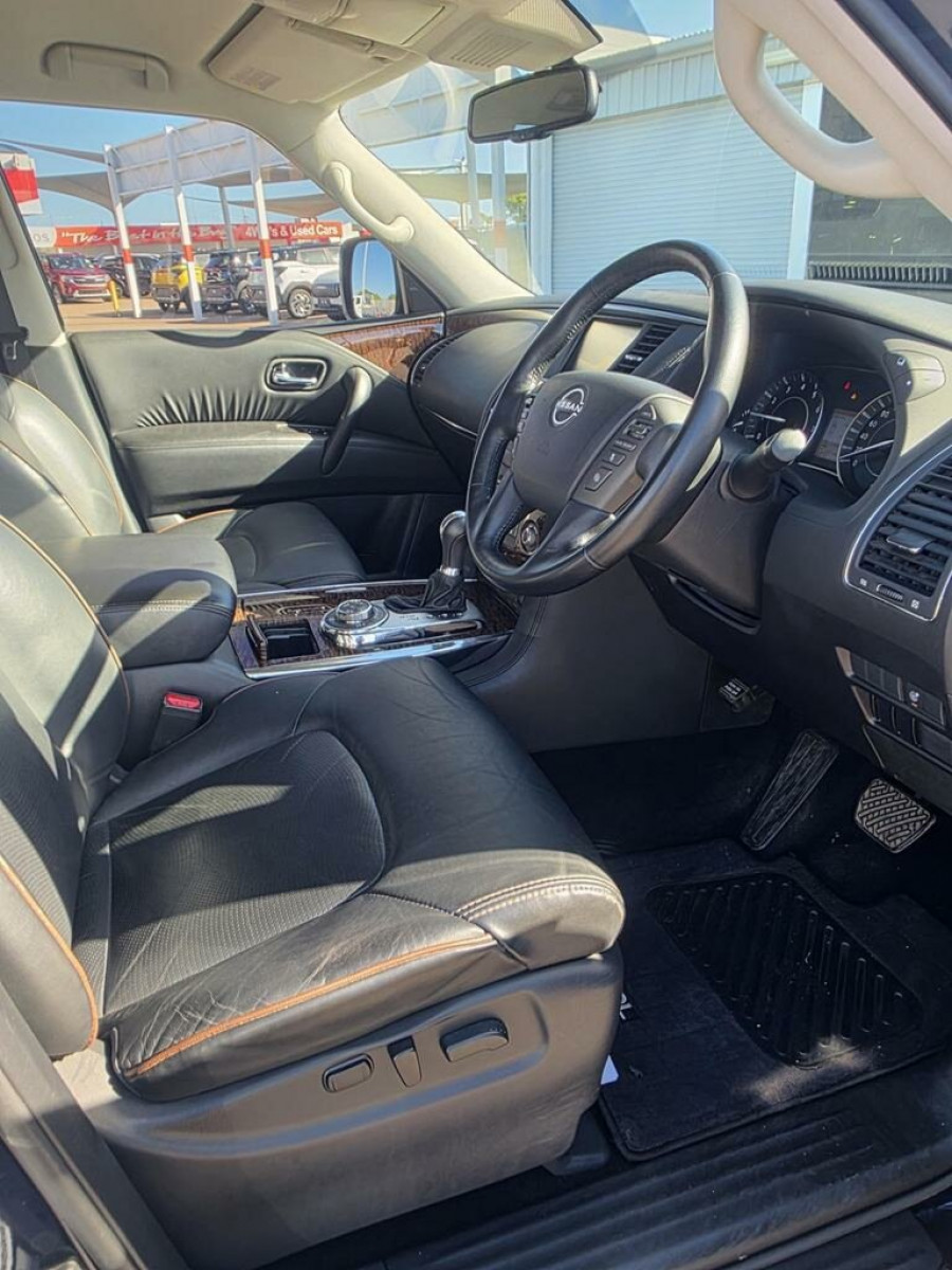 2023 Nissan Patrol Y62 Ti SUV Image 11