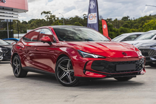 2025 MG MG7  Essence Sedan Image 1