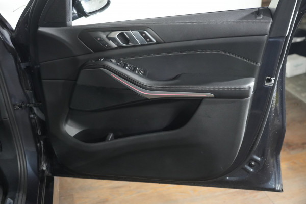 2021 BMW X5 xDrive30d SUV Image 31