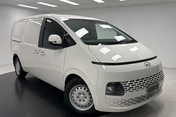 2022 Hyundai Staria Van