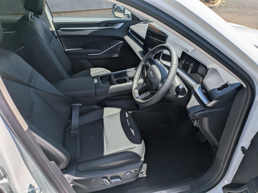 2025 GWM Haval H6 B01 Ultra Hybrid SUV Image 12