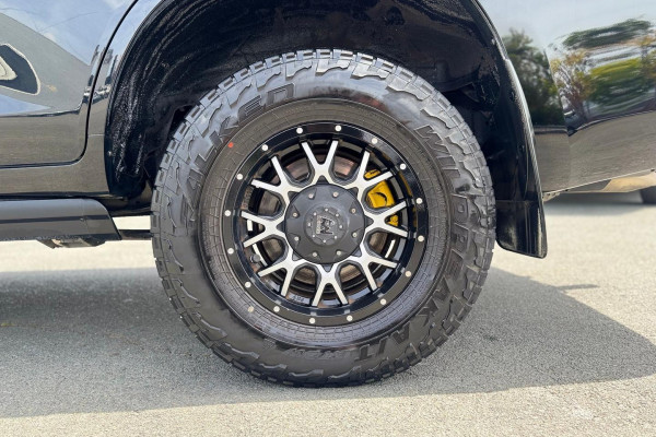2019 Toyota LandCruiser VDJ200R VX SUV Image 28