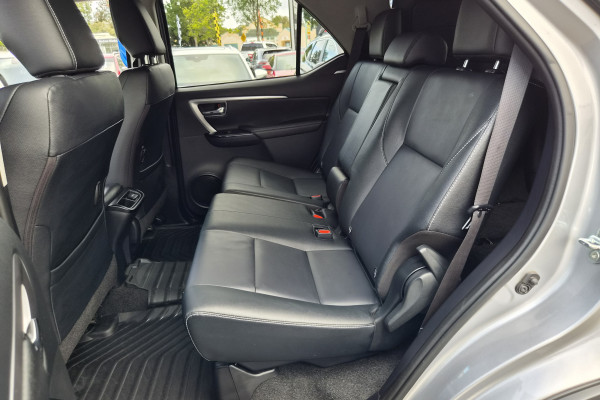 2022 Toyota Fortuner GUN156R GXL SUV Image 13