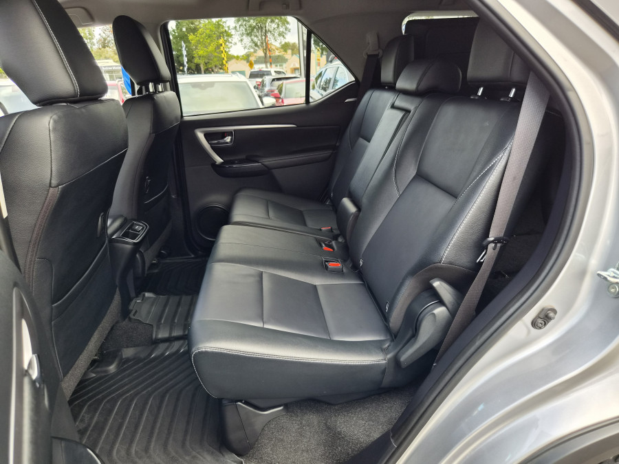 2022 Toyota Fortuner GUN156R GXL SUV Image 13